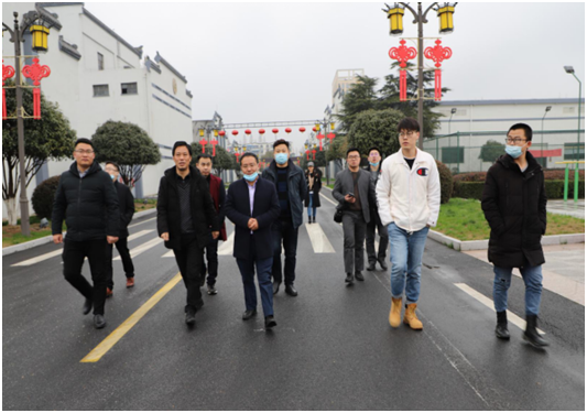 杜念文总经理参观考察c7娱乐酒业