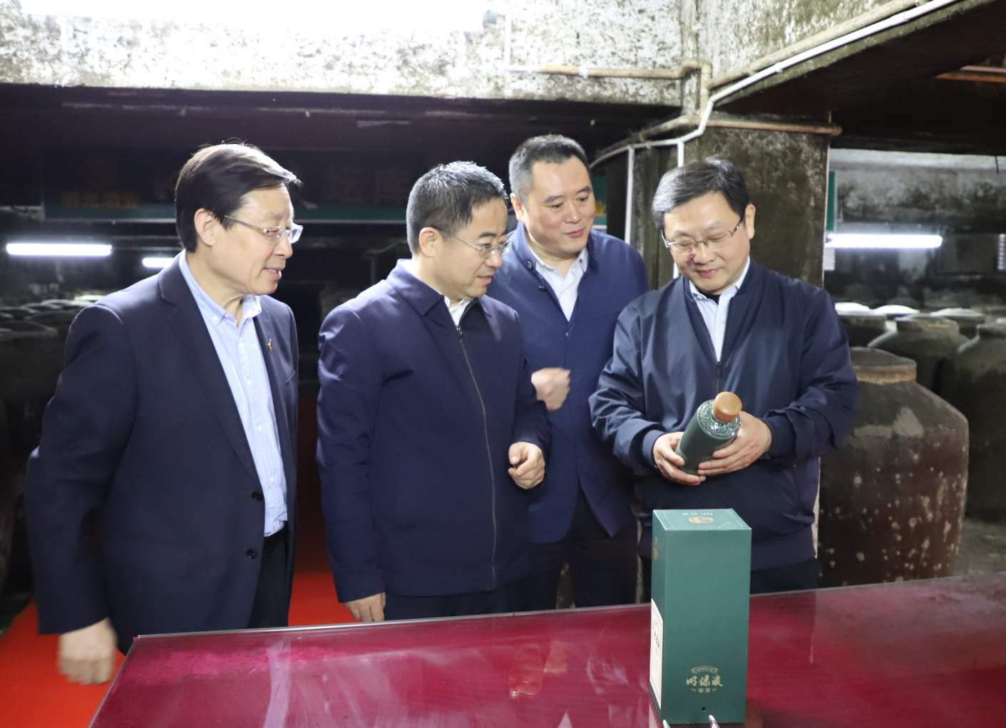 滁州市委副书记吴劲莅临c7娱乐酒业考察调研