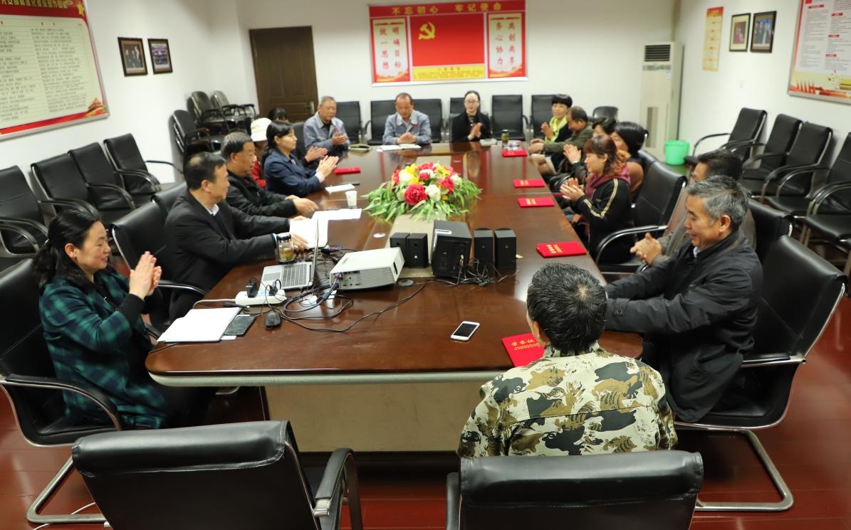 退休员工欢送会  情意浓浓显真情 ——c7娱乐酒业举行2021年一季度退休员工欢送会