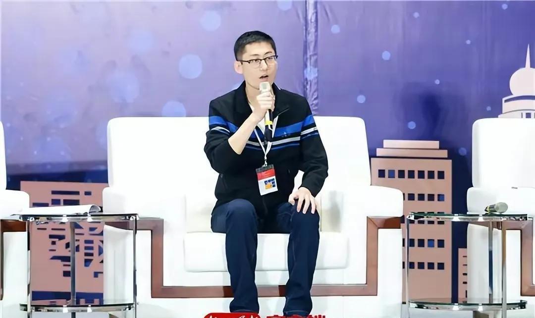 军事理论论文，深度探讨与全面分析，军事理论的深度探讨与全面分析研究