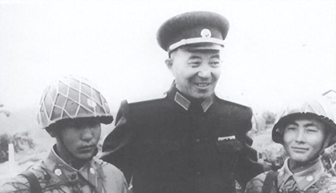 关于2019阅兵错误镜头的探讨与反思，2019阅兵错误镜头反思与探讨