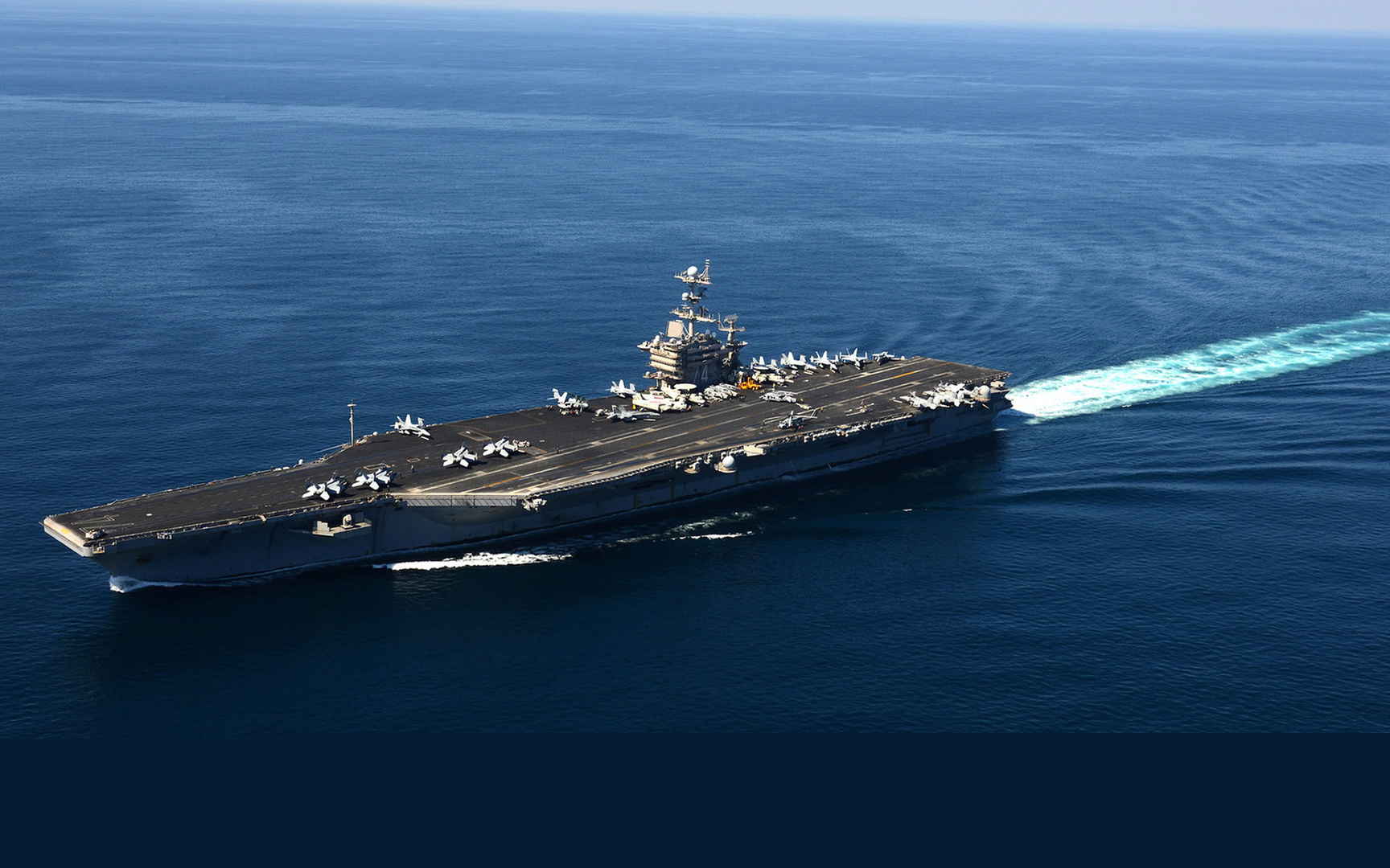 高清航空母舰图片大全，一览无余的海上霸主风采，高清航空母舰图片大全，海上霸主风采尽收眼底