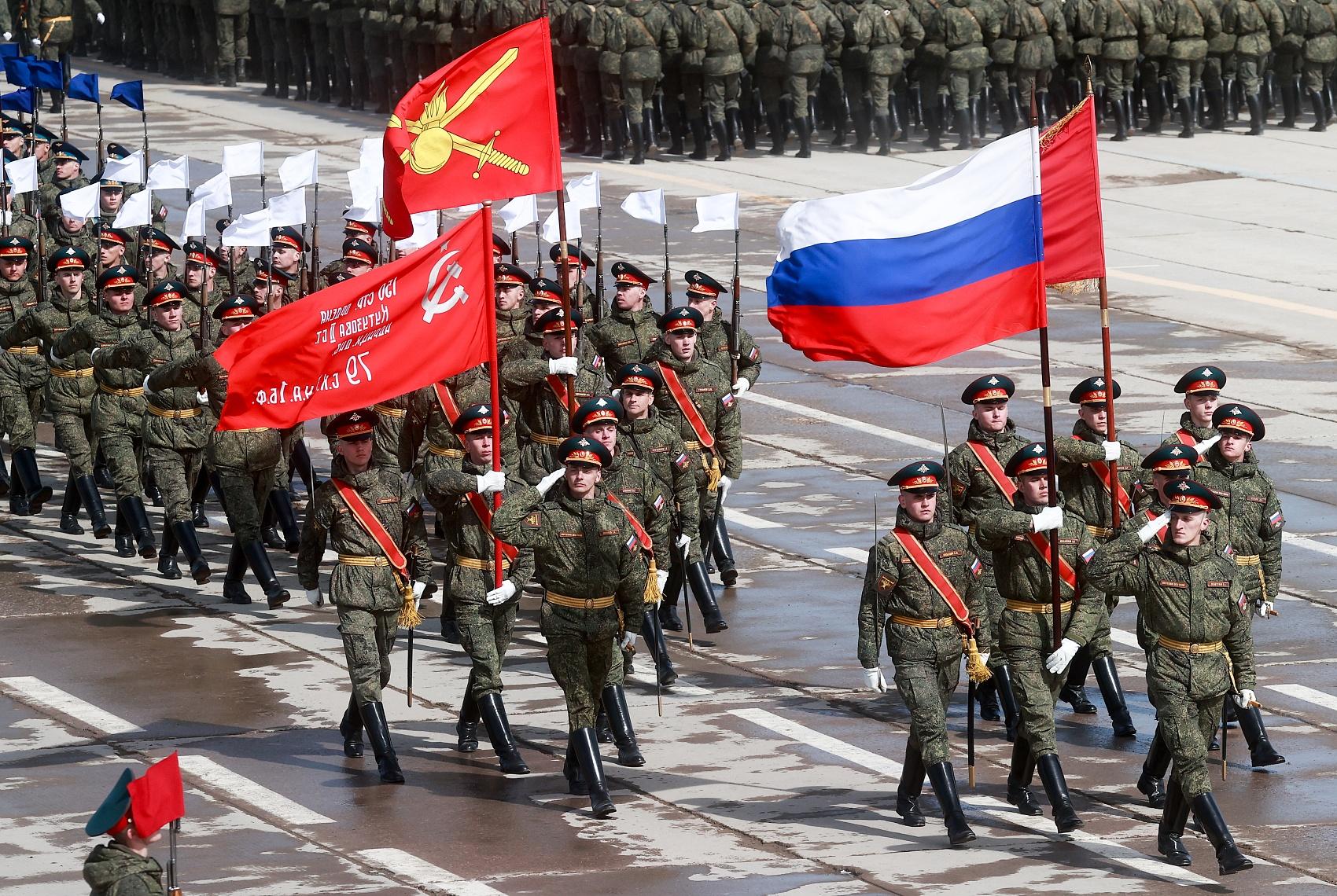 中国2022阅兵超清视频，回顾盛典，领略国家力量，「中国2022阅兵盛典回顾，国家力量展现，超清视频领略风采」