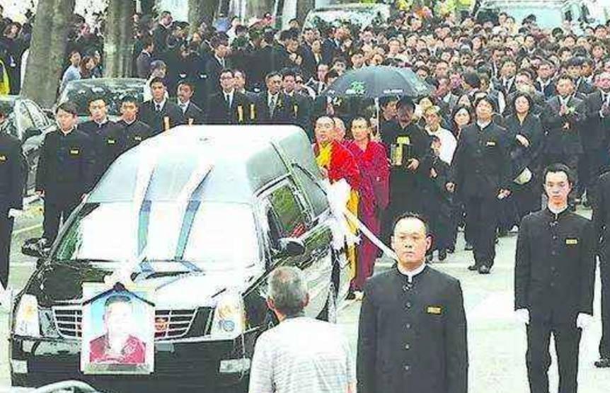 澳门晚六开彩开奖结果第38期查询，揭秘彩票背后的秘密，澳门第38期晚六开彩开奖结果揭晓，彩票背后的秘密大揭秘