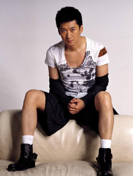 2004新澳门天天开好彩大全正版——全面解析与回顾，澳门彩票解析与回顾，2004年天天好彩正版大全